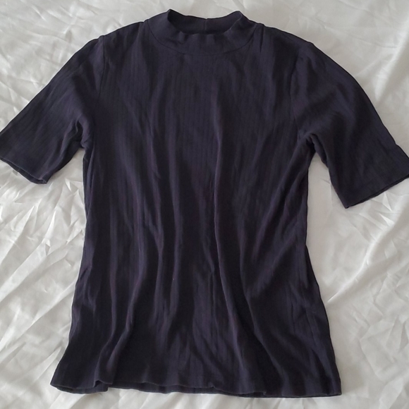Uniqlo Tops - Uniqlo Mock Turtleneck Short Sleeve Top